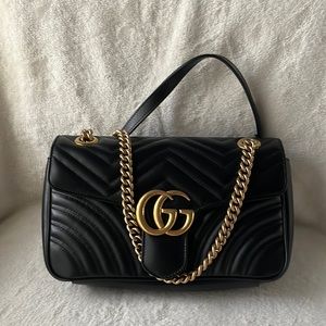 Authentic Gucci GG Marmont shoulder bag